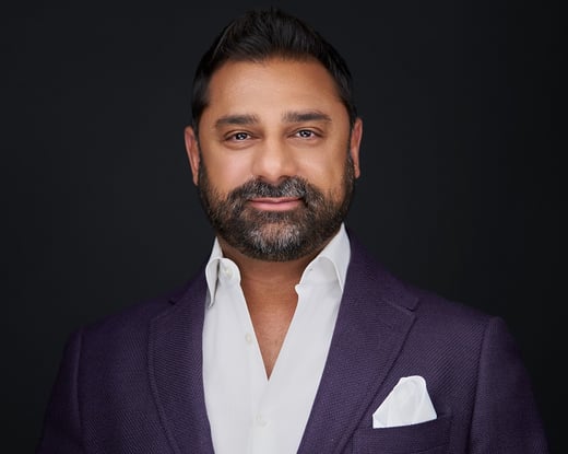 Feisal Ramjee-2025-Headshot-Forms